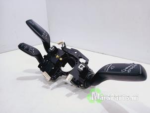 Używane Przelacznik Combi kolumny kierownicy Audi A3 Sportback (8VA/8VF) 1.6 TDI 16V Cena € 60,00 Procedura marży oferowane przez Autodemontagebedrijf De Mars