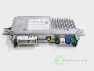 Gebruikte PDC Module Mercedes E (W213) E-220d 2.0 Turbo 16V Prijs € 175,50 Margeregeling aangeboden door Autodemontagebedrijf De Mars