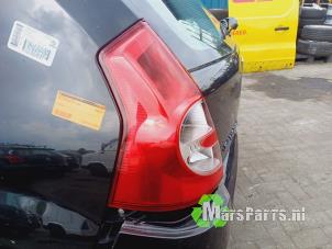 Używane Tylne swiatlo pozycyjne lewe Dacia Sandero I (BS) 1.2 16V Cena € 30,00 Procedura marży oferowane przez Autodemontagebedrijf De Mars