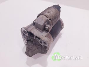 Używane Rozrusznik Dacia Sandero I (BS) 1.4 Cena € 20,00 Procedura marży oferowane przez Autodemontagebedrijf De Mars