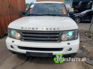Używane Zacisk hamulcowy lewy przód Landrover Range Rover Sport (LS) 2.7 TDV6 24V Cena € 50,00 Procedura marży oferowane przez Autodemontagebedrijf De Mars
