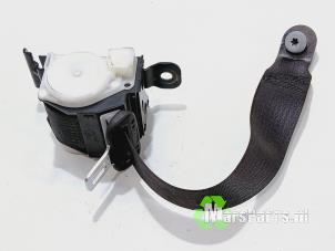 Gebruikte Veiligheidsgordel links-achter Opel Insignia 2.0 SIDI Eco Turbo 16V Prijs € 50,00 Margeregeling aangeboden door Autodemontagebedrijf De Mars