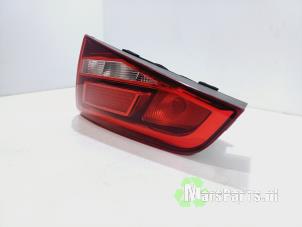 Używane Tylne swiatlo pozycyjne prawe Audi A3 Sportback (8VA/8VF) 2.0 TDI 16V Cena € 50,00 Procedura marży oferowane przez Autodemontagebedrijf De Mars