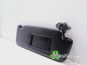 Używane Oslona przeciwsloneczna Audi A3 Sportback (8VA/8VF) 1.6 TDI 16V Cena € 30,00 Procedura marży oferowane przez Autodemontagebedrijf De Mars