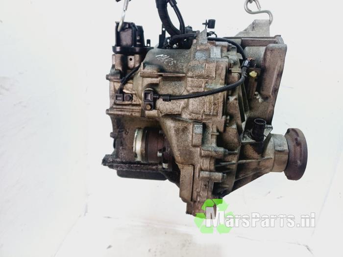 Skrzynia biegów z Volkswagen Polo IV (9N1/2/3) 1.4 16V 75 2005