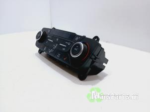 Używane Panel sterowania nagrzewnicy Ford Focus 3 Wagon 1.5 TDCi Cena € 54,00 Procedura marży oferowane przez Autodemontagebedrijf De Mars