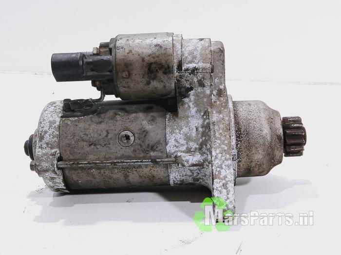Startmotor från en Audi A3 Sportback (8VA/8VF) 1.6 TDI 16V 2013