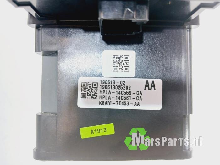 Automatisk växelväljare från en Land Rover Range Rover Velar (LY) 5.0 V8 32V SVR 2019