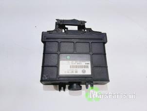 Używane Sterownik skrzyni automatycznej Volkswagen Polo IV (9N1/2/3) 1.4 16V 75 Cena € 60,00 Procedura marży oferowane przez Autodemontagebedrijf De Mars