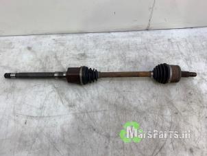 Używane Os napedowa prawy przód Landrover Range Rover Sport (LS) 2.7 TDV6 24V Cena € 100,00 Procedura marży oferowane przez Autodemontagebedrijf De Mars