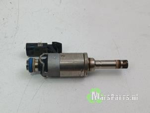 Gebruikte Injector (benzine injectie) Volkswagen Polo VI (AW1) 1.0 MPi 12V Prijs € 22,50 Margeregeling aangeboden door Autodemontagebedrijf De Mars