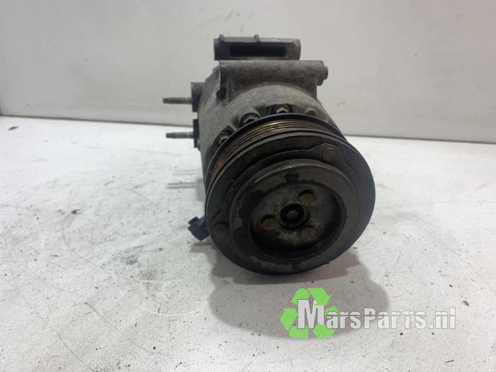 Pompa klimatyzacji z Ford Focus 3 1.6 TDCi 2015