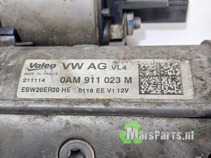 Startmotor från en Volkswagen Passat Variant (3G5) 1.6 TDI 16V 2015