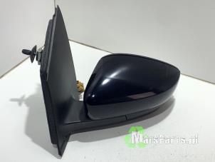 Używane Lusterko zewnetrzne lewe Volkswagen Polo V (6R) 1.2 12V Cena € 40,00 Procedura marży oferowane przez Autodemontagebedrijf De Mars