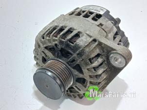 Gebruikte Dynamo Opel Insignia Sports Tourer 2.0 Biturbo CDTI 16V 4x4 Prijs € 40,00 Margeregeling aangeboden door Autodemontagebedrijf De Mars