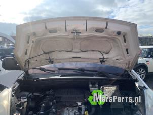 Używane Maska Peugeot Partner (GC/GF/GG/GJ/GK) 1.6 HDI 90 16V Cena € 50,00 Procedura marży oferowane przez Autodemontagebedrijf De Mars