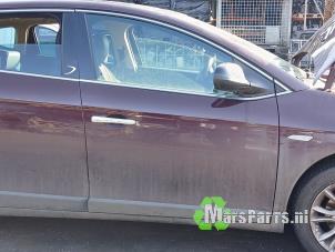 Gebruikte Portier 4Deurs rechts-voor Lancia Delta (844) 1.4 T-Jet 16V 120 Prijs € 125,00 Margeregeling aangeboden door Autodemontagebedrijf De Mars