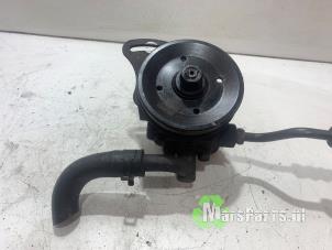 Używane Pompa wspomagania kierownicy Chevrolet Matiz (M200) 0.8 S,SE Cena € 25,00 Procedura marży oferowane przez Autodemontagebedrijf De Mars