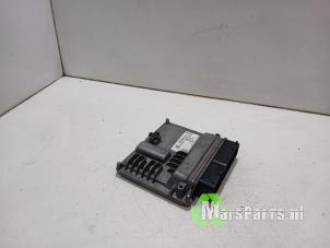 Używane Komputer sterowania silnika Seat Ibiza ST (6J8) 1.2 TDI Ecomotive Cena € 60,00 Procedura marży oferowane przez Autodemontagebedrijf De Mars