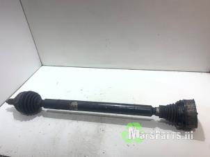 Używane Os napedowa prawy przód Seat Ibiza IV (6J5) 1.2 TDI Ecomotive Cena € 40,00 Procedura marży oferowane przez Autodemontagebedrijf De Mars