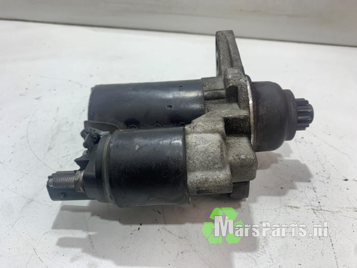 Rozrusznik z Volkswagen Touran (1T1/T2) 1.6 FSI 16V 2003