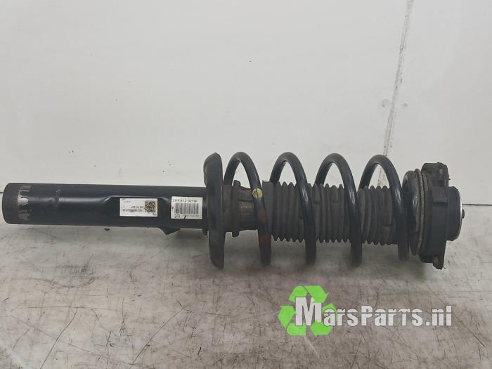 Amortyzator prawy przód z Volkswagen Caddy IV 2.0 TDI 102 2020