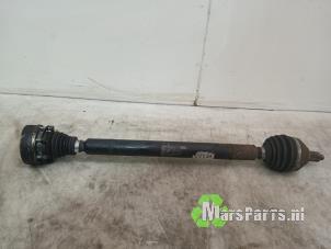 Używane Os napedowa prawy przód Seat Ibiza ST (6J8) 1.2 TDI Ecomotive Cena € 50,00 Procedura marży oferowane przez Autodemontagebedrijf De Mars