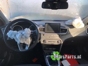 Begagnade Elservostyrningsenhet Kia Ceed (CDB5/CDBB) 1.6 CRDi 16V 115 Pris € 200,00 Marginaltabell erbjuds av Autodemontagebedrijf De Mars