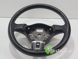 Używane Kierownica Volkswagen Polo V (6R) 1.2 TDI 12V BlueMotion Cena € 70,00 Procedura marży oferowane przez Autodemontagebedrijf De Mars