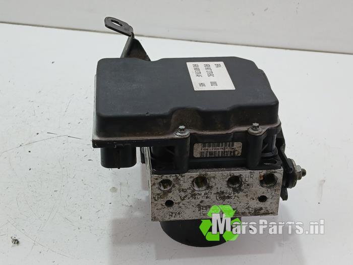 Pompa ABS z Volkswagen Polo V (6R) 1.2 TDI 12V BlueMotion 2012