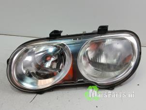 Begagnade Strålkastare, vänster Rover 25 1.4 16V Pris € 35,00 Marginaltabell erbjuds av Autodemontagebedrijf De Mars