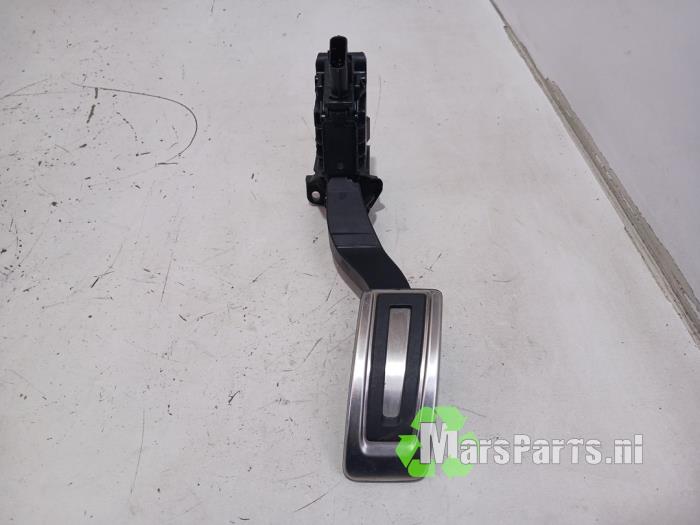 Pedal gazu z Audi A3 Sportback (8YA) 1.5 35 TFSI 16V Mild Hybrid 2024