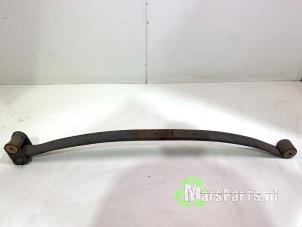 Gebruikte Bladveer achter Iveco New Daily VI 33S12, 35C12, 35S12 Prijs € 100,00 Margeregeling aangeboden door Autodemontagebedrijf De Mars