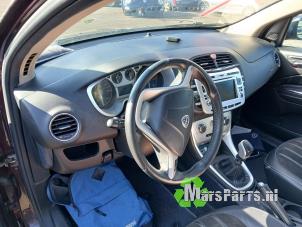 Gebruikte Combischakelaar Stuurkolom Lancia Delta (844) 1.4 T-Jet 16V 120 Prijs € 95,00 Margeregeling aangeboden door Autodemontagebedrijf De Mars