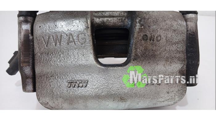 Zacisk hamulcowy prawy przód z Audi A3 Sportback (8YA) 1.5 35 TFSI 16V Mild Hybrid 2024