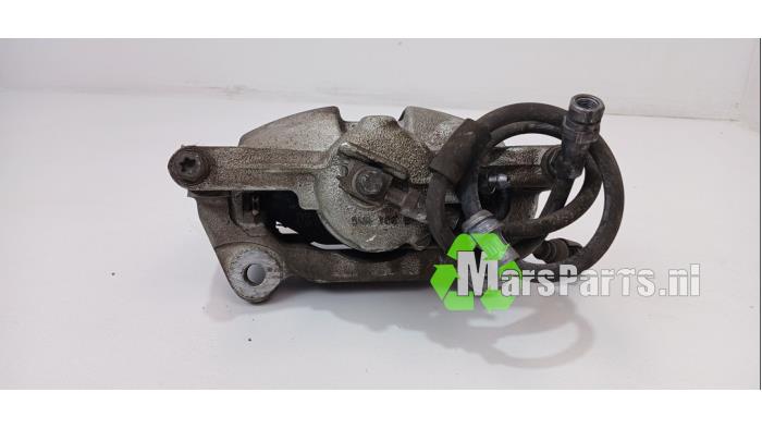 Zacisk hamulcowy prawy przód z Audi A3 Sportback (8YA) 1.5 35 TFSI 16V Mild Hybrid 2024