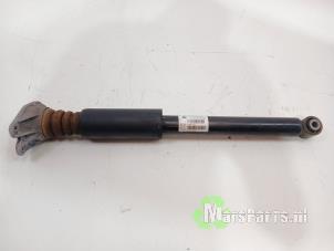 Begagnade Stötdämpare, vänster bak Mini Clubman (F54) 2.0 Cooper S 16V Pris € 50,00 Marginaltabell erbjuds av Autodemontagebedrijf De Mars