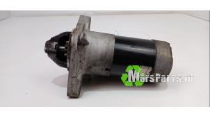 Gebruikte Startmotor Renault Master III (FV) 2.3 dCi 100 16V FWD Prijs € 40,00 Margeregeling aangeboden door Autodemontagebedrijf De Mars