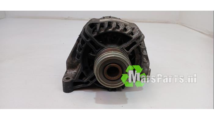 Dynamo van een Fiat Bravo (198A) 1.4 T-Jet 16V 120 2007