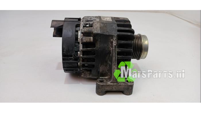 Dynamo van een Fiat Bravo (198A) 1.4 T-Jet 16V 120 2007