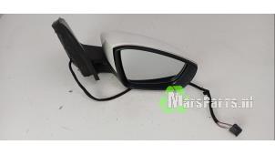 Używane Lusterko zewnetrzne prawe Volkswagen Polo V (6R) 1.2 TDI 12V BlueMotion Cena € 40,00 Procedura marży oferowane przez Autodemontagebedrijf De Mars