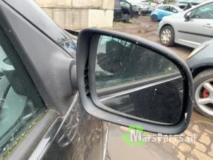 Używane Lusterko zewnetrzne prawe Dacia Sandero II 0.9 TCE 12V Cena € 40,00 Procedura marży oferowane przez Autodemontagebedrijf De Mars