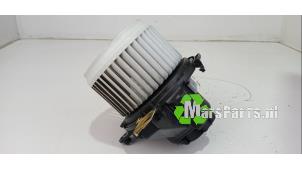 Używane Silnik wentylatora nagrzewnicy Peugeot Partner (EA//EF/EN/EU) 1.5 BlueHDi 75 Cena € 60,00 Procedura marży oferowane przez Autodemontagebedrijf De Mars