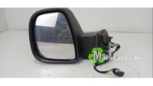 Używane Lusterko zewnetrzne lewe Peugeot Partner (EA//EF/EN/EU) 1.5 BlueHDi 75 Cena € 135,00 Procedura marży oferowane przez Autodemontagebedrijf De Mars