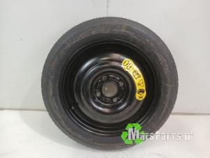 Używane Kolo zapasowe Ford Focus 1 Wagon 1.6 16V Cena € 65,00 Procedura marży oferowane przez Autodemontagebedrijf De Mars