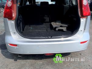 Używane Zderzak tylny Mazda 5 (CR19) 2.0i 16V Cena € 40,00 Procedura marży oferowane przez Autodemontagebedrijf De Mars