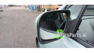 Używane Lusterko zewnetrzne lewe Mazda 5 (CR19) 1.8i 16V Cena € 35,00 Procedura marży oferowane przez Autodemontagebedrijf De Mars