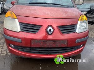 Używane Zderzak przedni Renault Modus/Grand Modus (JP) 1.4 16V Cena € 50,00 Procedura marży oferowane przez Autodemontagebedrijf De Mars