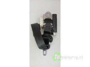 Używane Pas bezpieczenstwa prawy przód Volkswagen Polo V (6R) 1.2 TDI 12V BlueMotion Cena € 120,00 Procedura marży oferowane przez Autodemontagebedrijf De Mars