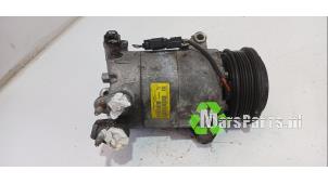 Używane Pompa klimatyzacji Ford Focus 3 Wagon 1.0 Ti-VCT EcoBoost 12V 100 Cena € 75,00 Procedura marży oferowane przez Autodemontagebedrijf De Mars